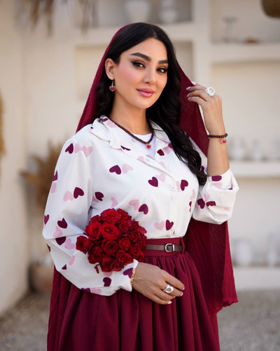 ست شومیز دامن قلبی یلدا 🍒🍉 شیک و زیبا 🤩 کد9102