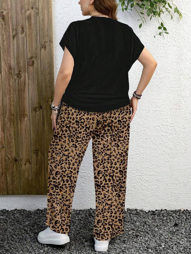ست تیشرت شلوار تسنیم💓 a کد#۲۲۷۶۳💫